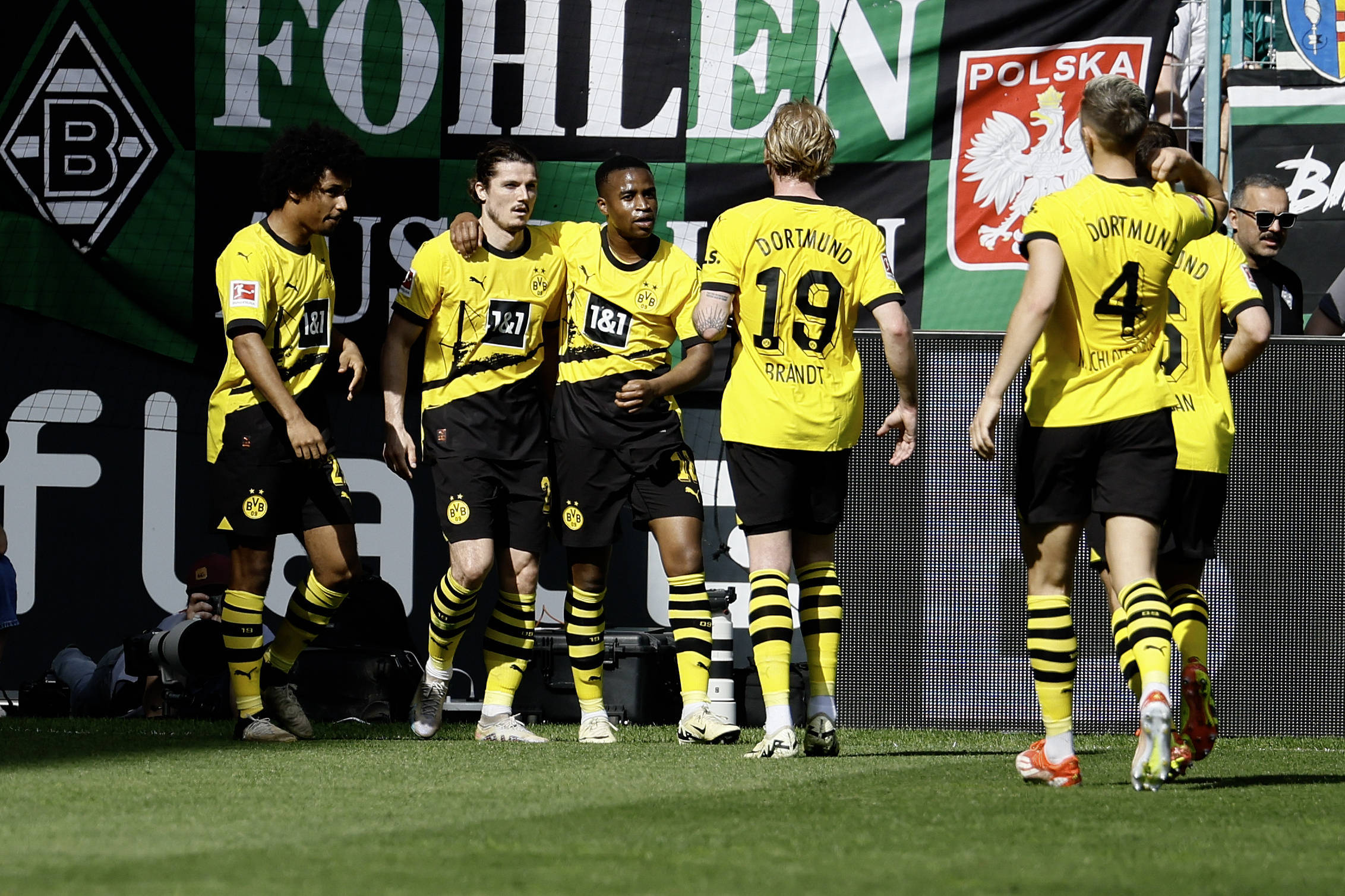 门兴格拉德巴赫客场不敌多特蒙德,遭遇失利的简单介绍 门兴格拉德巴赫客场不敌多特蒙德,遭遇失利的简单介绍