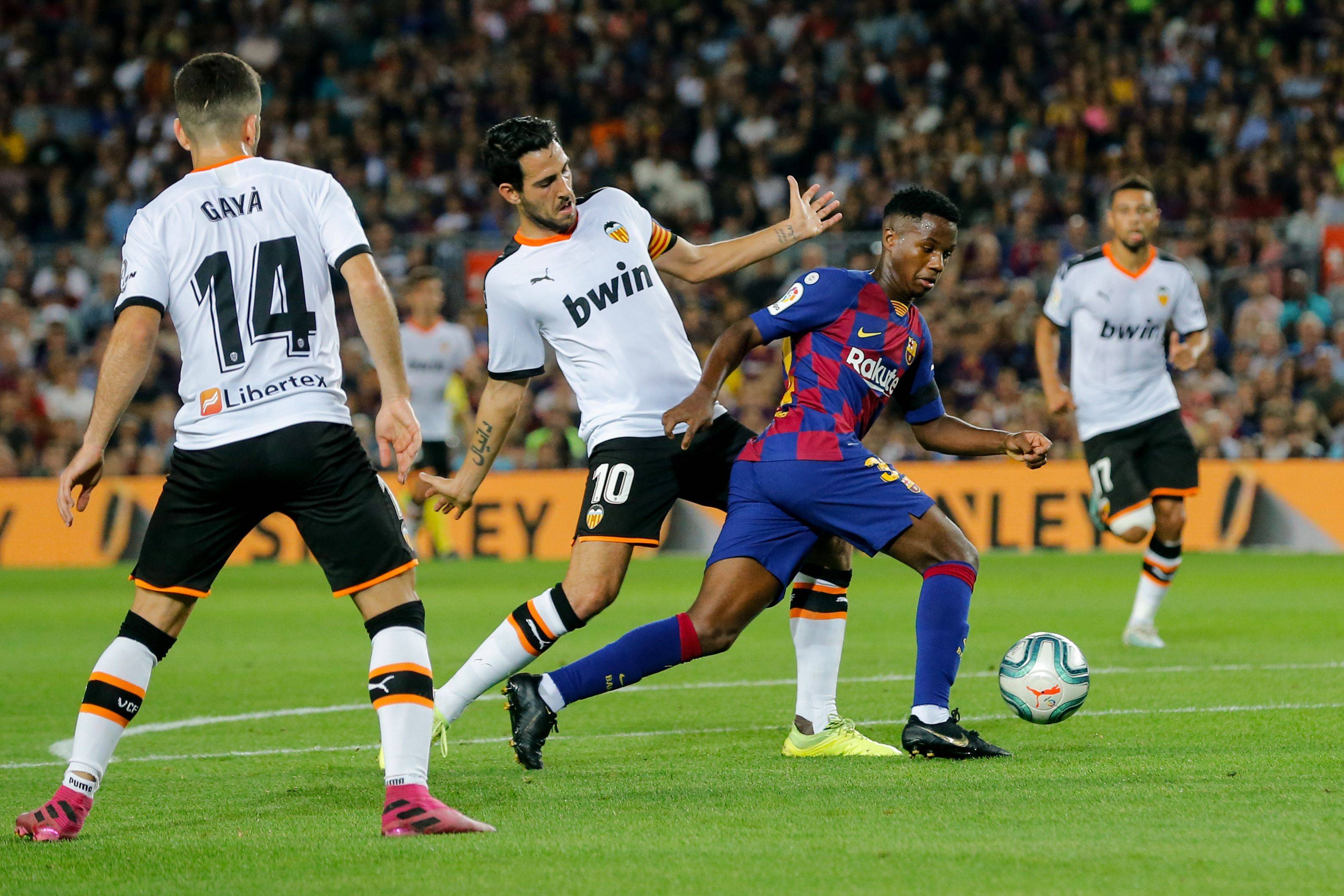 关于巴伦西亚球迷联谊会活动举行,共同庆祝胜利!的信息 关于巴伦西亚球迷联谊会活动举行,共同庆祝胜利!的信息