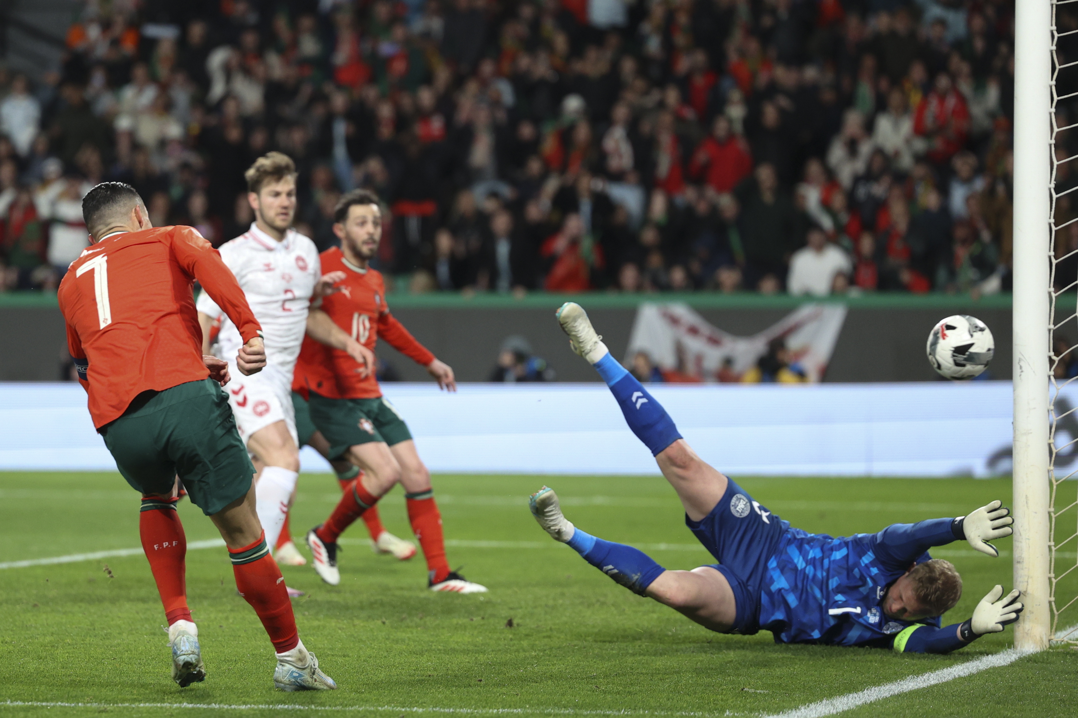 土耳其不敌葡萄牙，遗憾出局欧洲国家杯