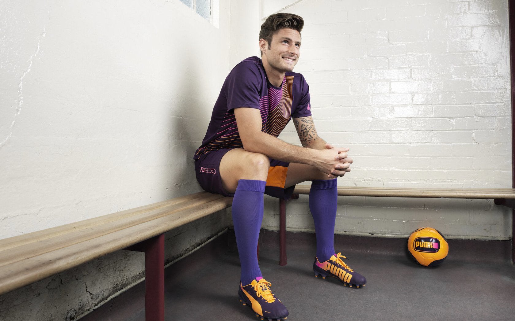 北欧寒冰与南美烈焰，迪巴拉在芬兰与乌拉圭对决中的统治艺术